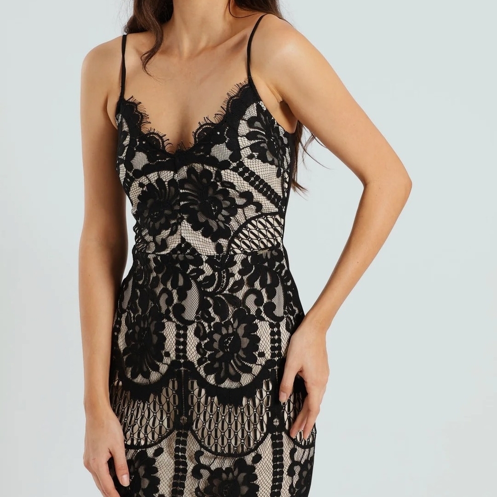 Sxz L Black Lace Dress by Eilly Bazar - Picture 4 of 9